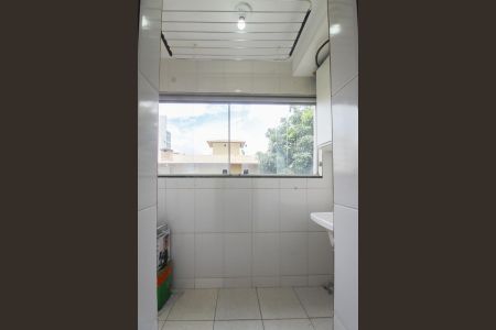 Apartamento à venda com 54m², 2 quartos e 1 vaga Apartamento à venda com 54m², 2 quartos e 1 vagaÁrea de Serviço