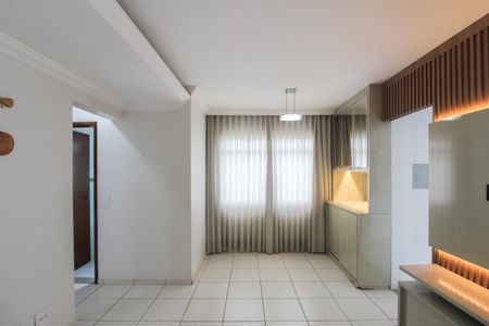 Sala de apartamento para alugar com 2 quartos, 54m² em Castelo, Belo Horizonte