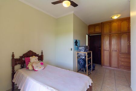 Casa à venda com 500m², 4 quartos e 8 vagas Casa à venda com 500m², 4 quartos e 8 vagasSuíte 4