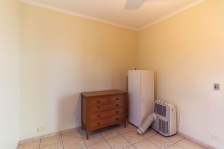 Casa à venda com 500m², 4 quartos e 8 vagas Casa à venda com 500m², 4 quartos e 8 vagasSuíte 2