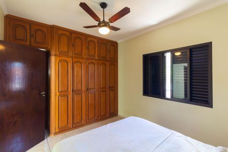 Casa à venda com 500m², 4 quartos e 8 vagas Casa à venda com 500m², 4 quartos e 8 vagasSuíte 1