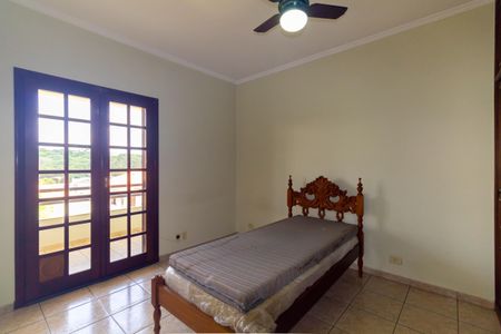 Casa à venda com 500m², 4 quartos e 8 vagas Casa à venda com 500m², 4 quartos e 8 vagasSuíte 3