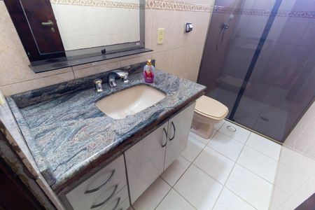 Casa à venda com 500m², 4 quartos e 8 vagas Casa à venda com 500m², 4 quartos e 8 vagasBanheiro da Suíte 4