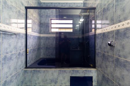 Casa à venda com 500m², 4 quartos e 8 vagas Casa à venda com 500m², 4 quartos e 8 vagasBanheiro da Suíte 3