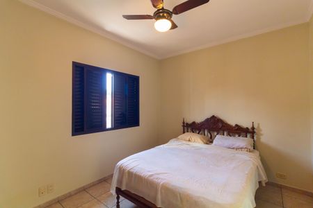 Casa à venda com 500m², 4 quartos e 8 vagas Casa à venda com 500m², 4 quartos e 8 vagasSuíte 1