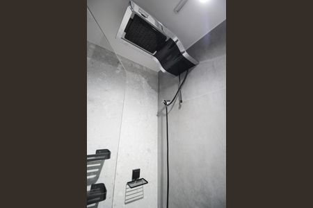 Banheiro de apartamento para alugar com 1 quarto, 27m² em Vila Olímpia, São Paulo