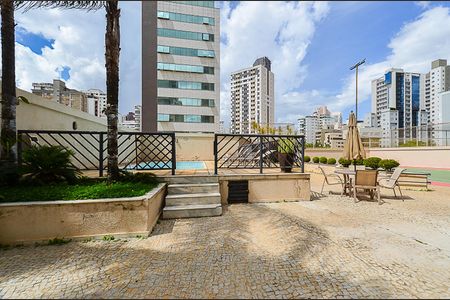 Apartamento para alugar com 137m², 3 quartos e 2 vagasÁrea comum - Piscina