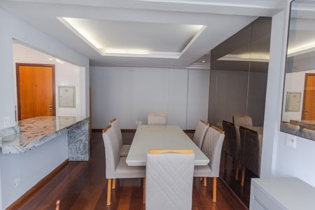 Sala de apartamento para alugar com 3 quartos, 137m² em Lourdes, Belo Horizonte