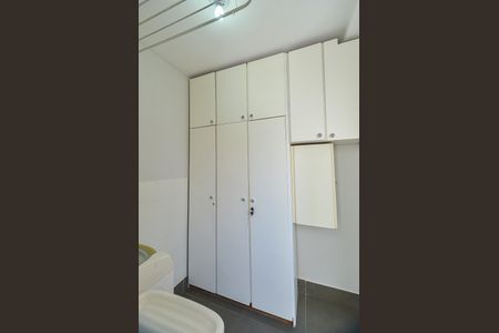 Apartamento para alugar com 137m², 3 quartos e 2 vagasQuarto de Serviço