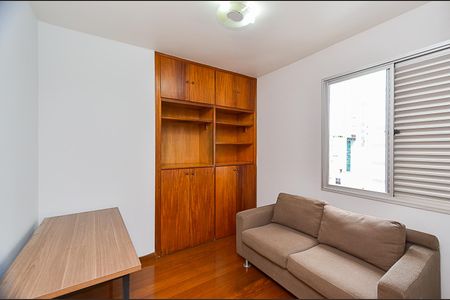 Apartamento para alugar com 137m², 3 quartos e 2 vagasQuarto 2