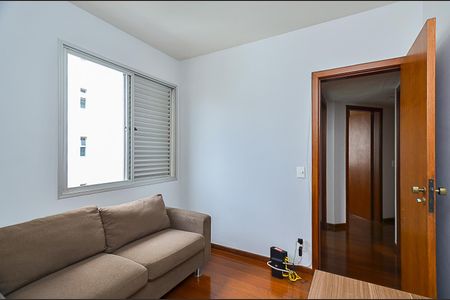 Apartamento para alugar com 137m², 3 quartos e 2 vagasQuarto 2
