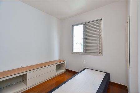 Quarto 1 de apartamento para alugar com 3 quartos, 137m² em Lourdes, Belo Horizonte