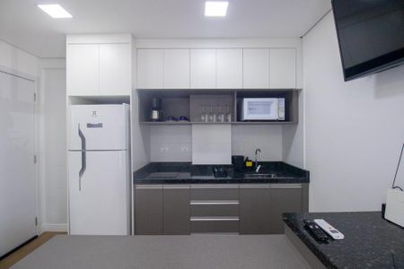 Studio/Cozinha de kitnet/studio para alugar com 1 quarto, 23m² em Água Verde, Curitiba