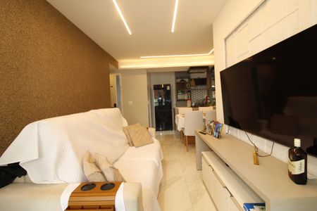 Apartamento para alugar com 55m², 2 quartos e 1 vagaSala