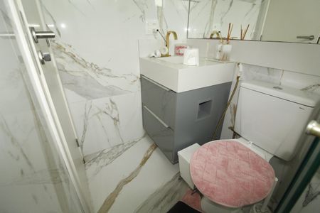 Apartamento para alugar com 55m², 2 quartos e 1 vagaBanheiro - Suíte 