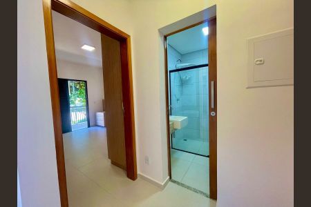 Apartamento à venda com 45m², 1 quarto e 2 vagas