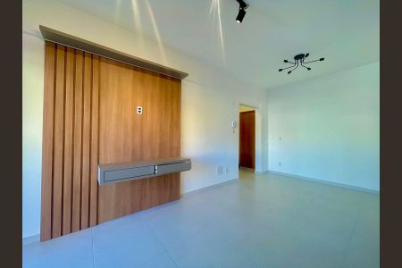 Apartamento à venda com 45m², 1 quarto e 2 vagas