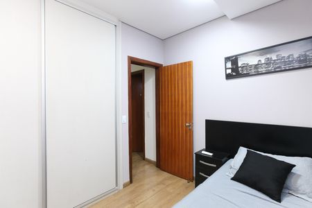 Casa à venda com 320m², 4 quartos e 3 vagas
