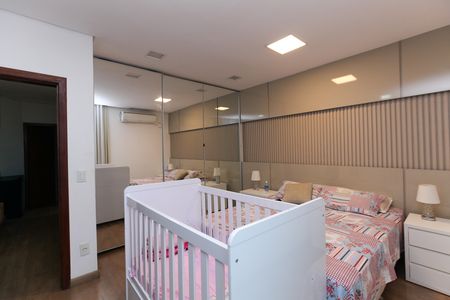 Casa à venda com 320m², 4 quartos e 3 vagas