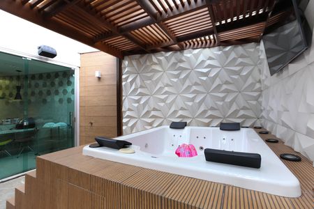 Casa à venda com 320m², 4 quartos e 3 vagas