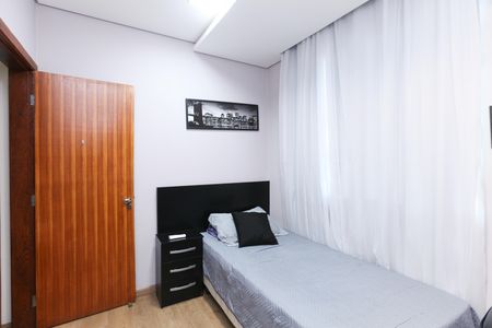 Casa à venda com 320m², 4 quartos e 3 vagas