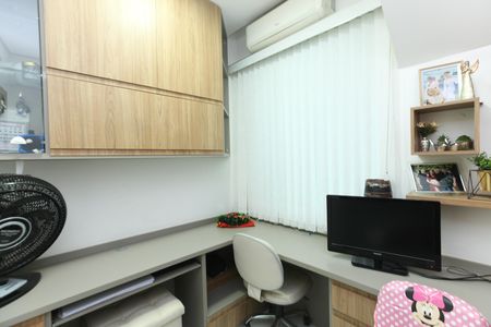 Casa à venda com 320m², 4 quartos e 3 vagas