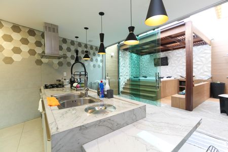 Casa à venda com 320m², 4 quartos e 3 vagas