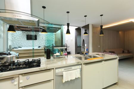 Casa à venda com 320m², 4 quartos e 3 vagas