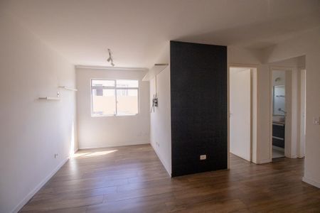Sala de apartamento para alugar com 3 quartos, 54m² em Pinheirinho, Curitiba