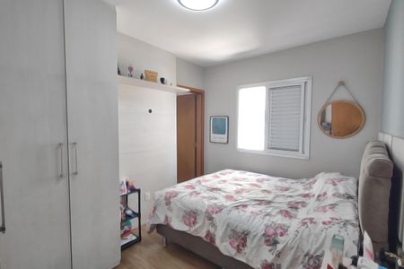Apartamento à venda com 63m², 2 quartos e 2 vagas Apartamento à venda com 63m², 2 quartos e 2 vagasSuíte