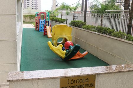 Apartamento à venda com 63m², 2 quartos e 2 vagasÁrea comum - Playground