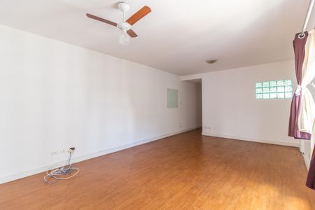 Apartamento à venda com 87m², 2 quartos e sem vaga Apartamento à venda com 87m², 2 quartos e sem vagaSala