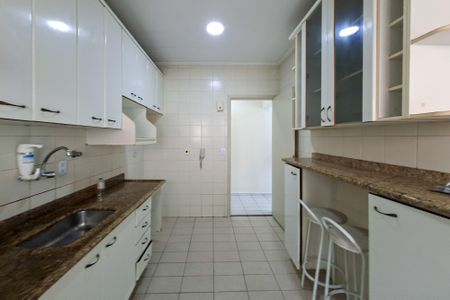 Apartamento para alugar com 90m², 2 quartos e 1 vagaCozinha 