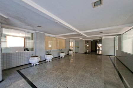 Apartamento para alugar com 90m², 2 quartos e 1 vagaHall de entrada