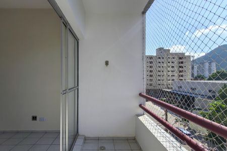 Apartamento para alugar com 82m², 2 quartos e 1 vaga Apartamento para alugar com 82m², 2 quartos e 1 vagaSacada