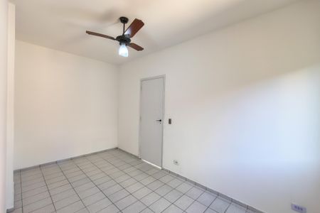 Apartamento para alugar com 82m², 2 quartos e 1 vaga Apartamento para alugar com 82m², 2 quartos e 1 vagaQuarto