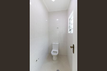 Casa à venda com 197m², 4 quartos e 3 vagas Casa à venda com 197m², 4 quartos e 3 vagasLavabo