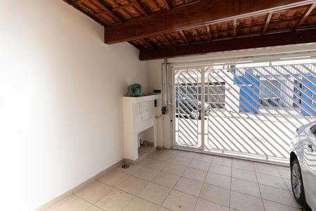 Casa à venda com 197m², 4 quartos e 3 vagas Casa à venda com 197m², 4 quartos e 3 vagasGaragem