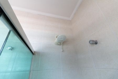 Casa à venda com 197m², 4 quartos e 3 vagas Casa à venda com 197m², 4 quartos e 3 vagasBanheiro da Suíte 1