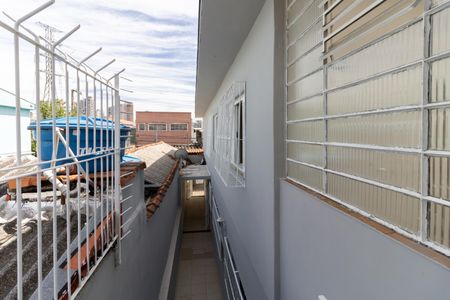 Casa à venda com 197m², 4 quartos e 3 vagas Casa à venda com 197m², 4 quartos e 3 vagasSuíte 2 - Acesso para o Corredor Lateral