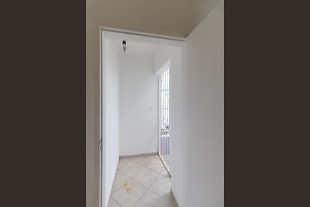 Casa à venda com 197m², 4 quartos e 3 vagas Casa à venda com 197m², 4 quartos e 3 vagasSuíte 2 - Acesso para o Corredor Lateral