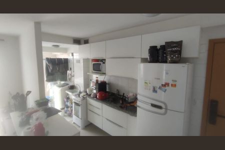 Apartamento à venda com 68m², 2 quartos e 1 vaga Apartamento à venda com 68m², 2 quartos e 1 vagaCozinha