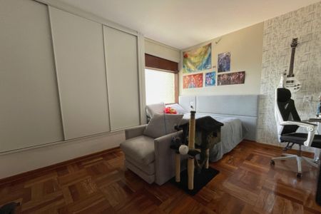 Apartamento para alugar com 150m², 3 quartos e 1 vaga