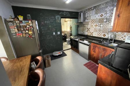 Apartamento para alugar com 150m², 3 quartos e 1 vaga