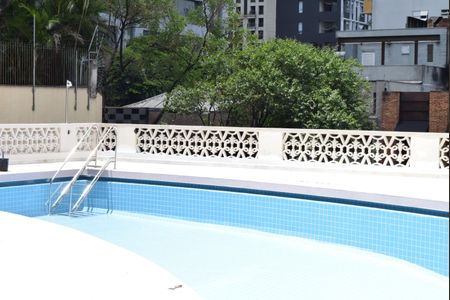 Apartamento à venda com 233m², 3 quartos e 2 vagasPiscina