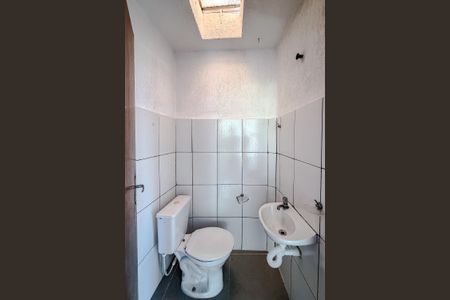 Casa para alugar com 71m², 2 quartos e sem vagaLavabo