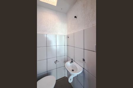 Casa para alugar com 71m², 2 quartos e sem vagaLavabo