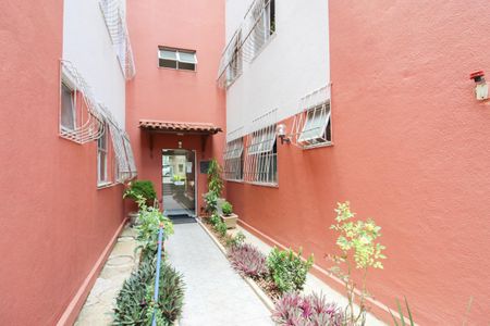 Apartamento para alugar com 70m², 3 quartos e 1 vaga Apartamento para alugar com 70m², 3 quartos e 1 vagaEntrada do Bloco