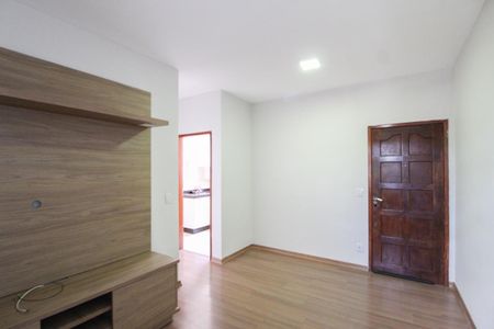 Sala de apartamento para alugar com 3 quartos, 70m² em Indaiá, Belo Horizonte