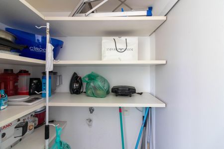 Apartamento à venda com 51m², 1 quarto e 1 vaga Apartamento à venda com 51m², 1 quarto e 1 vagaÁrea de Serviço